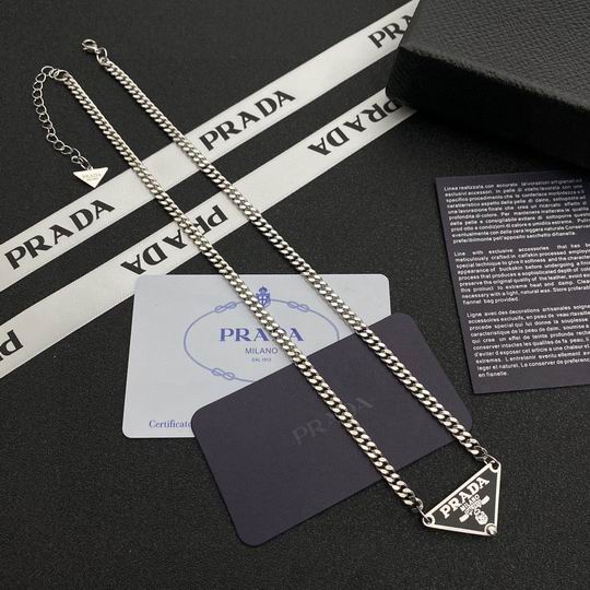 Prada necklace 11lyh39